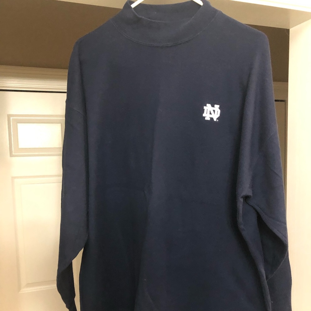 Large Navy Notre Dame Fighting Irish long sleeved